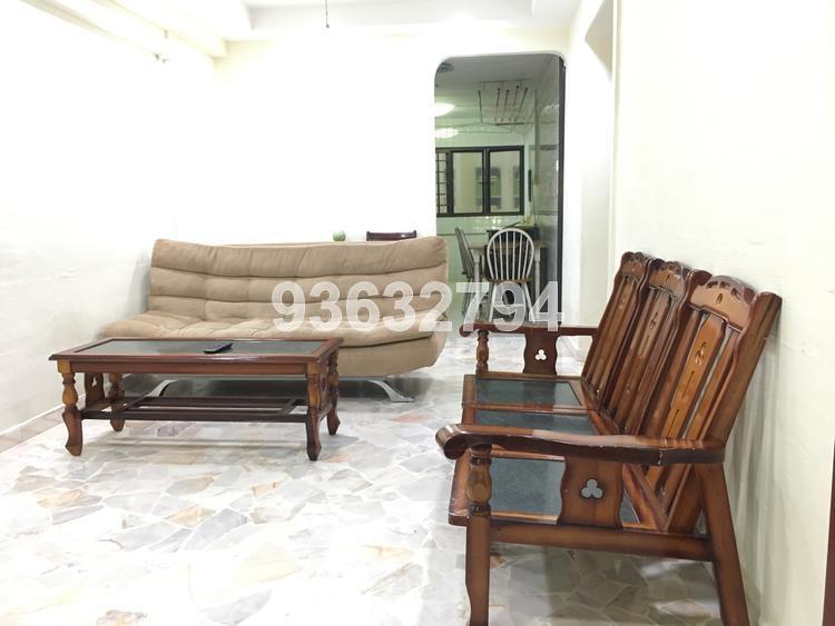 Blk 102 Jurong East Street 13 (Jurong East), HDB 3 Rooms #154186592